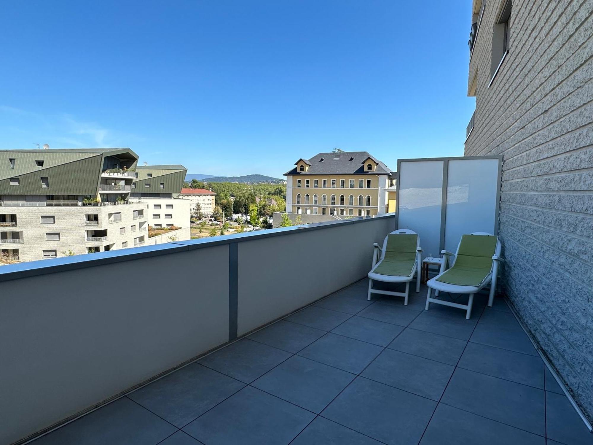 A La Belle Quatrieme Etoile Apartment Annecy Exterior photo