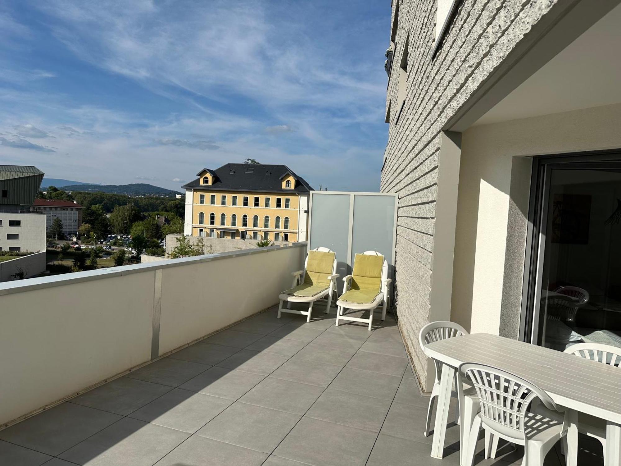 A La Belle Quatrieme Etoile Apartment Annecy Exterior photo