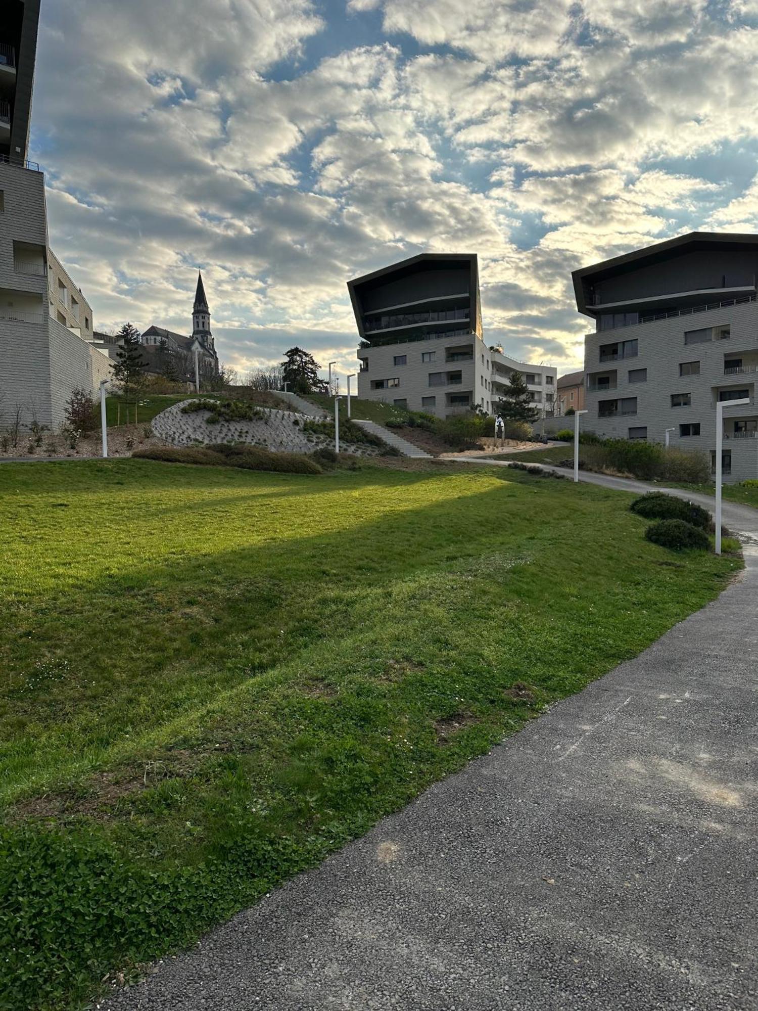A La Belle Quatrieme Etoile Apartment Annecy Exterior photo